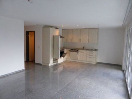 schöne 5.5 Zimmerwohnung an ruhiger Lage - Foto 5