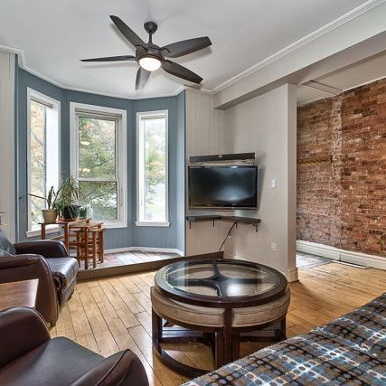 For Lease - 19 OXFORD Street, Hamilton, Ontario - Photo 1