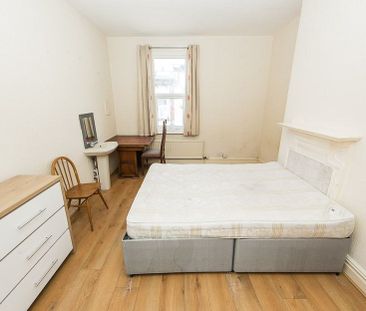 Claremont Villas, Hyde Park, Leeds - Photo 6