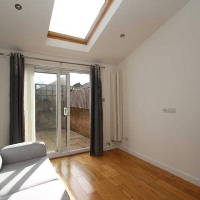 2 bedroom property to rent in Oxford - Photo 1