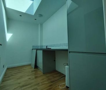 2 bedroom bungalow to rent - Photo 2