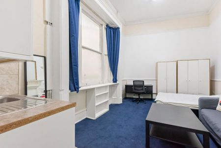 Studio to rent - Photo 3