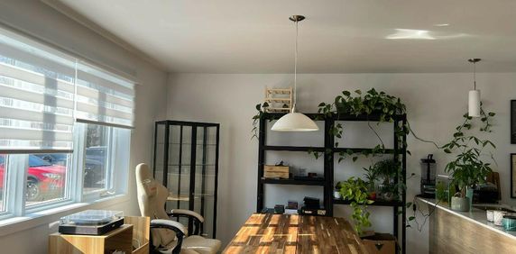 Grand 4 1/2 à louer - Photo 2