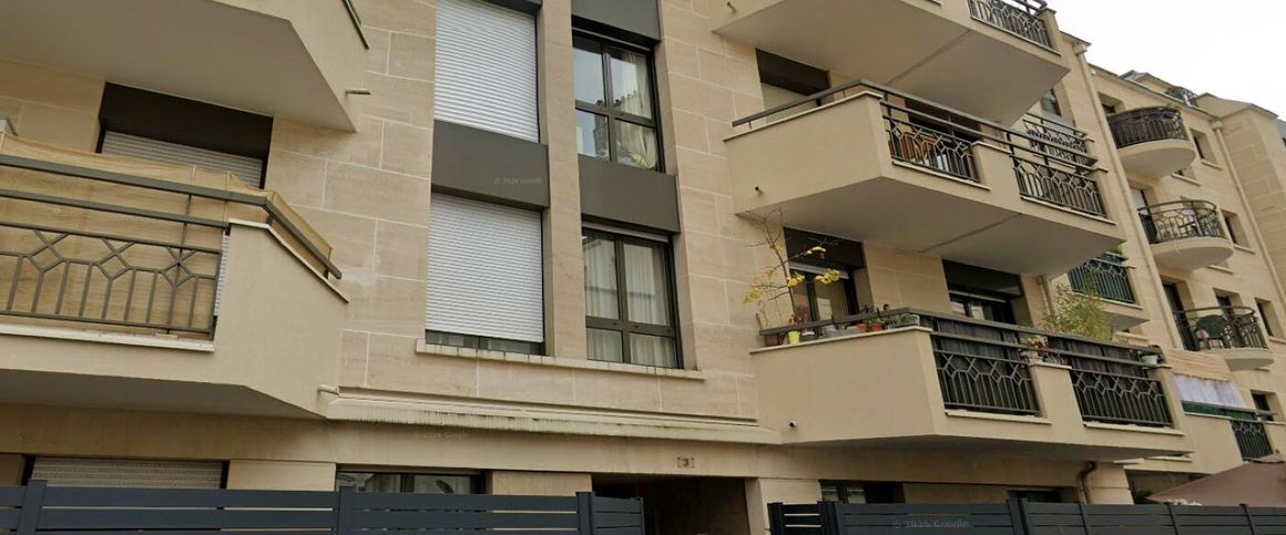 location Appartement T5 DE 112.97m² À SAINT MANDE - Photo 1