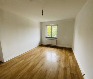 Helle und Freundlich! Modernisierte 3-Zimmer-Wohnung sucht neuen Mieter! - Photo 6