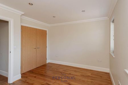 4 bedroom semi-detached house to rent - Photo 4