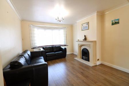 3 bedroom terraced house to rent - Photo 2