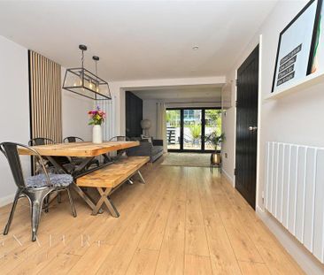 4 bedroom townhouse to rent - Photo 1