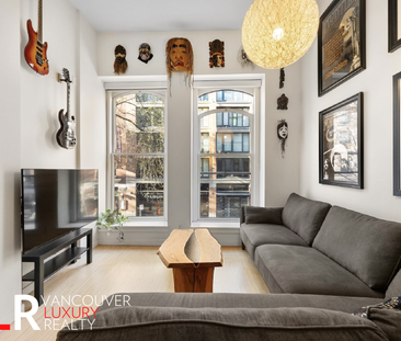 Condo in Downtown Vancouver, BC - Photo 1