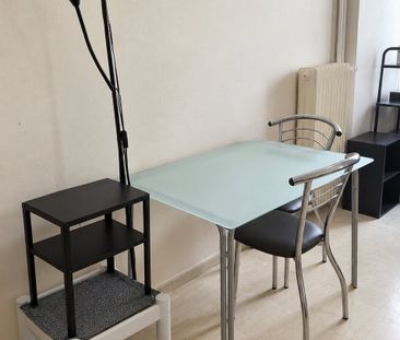 Γκαρσονιέρα προς Ενοικίαση 40 τ.μ. - 350€ - Photo 2