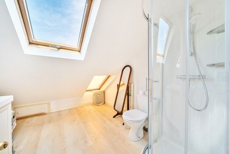 3 bedroom terraced house to rent - Photo 2