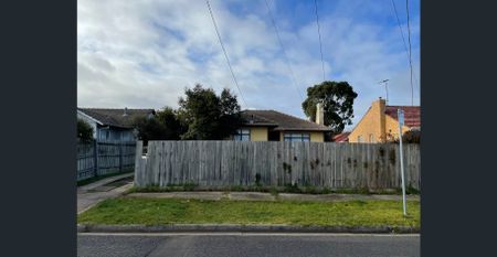 Walk to Zone 1 Train Station! - Photo 5