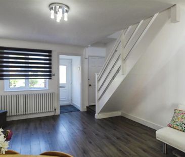 2 bedroom terraced house to rent - Photo 5