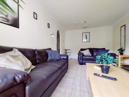 3 Bed Terraced House, Tarbert Walk, E1 - Photo 4
