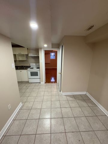 For Lease - 2 Fallstar Crescent, Brampton, Ontario - Photo 5