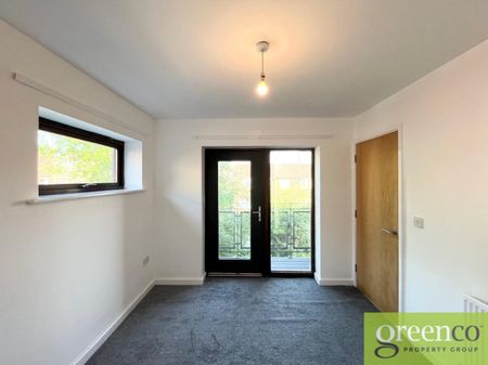 Asten Fold, Salford, M6 - Photo 3