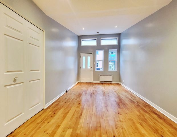 À louer / Appartement - Photo 1