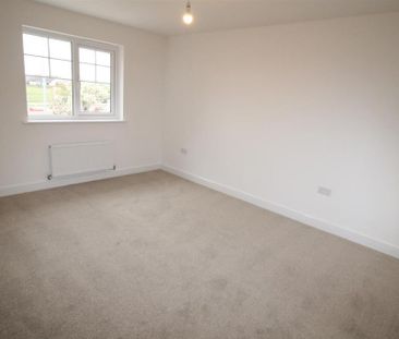 3 bedroom detached house to rent - Photo 5