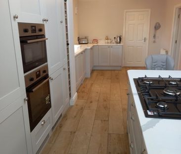 Room in a Shared House, Croft Road, S6 - Photo 5