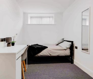 1 Beds 1 Baths - Photo 1