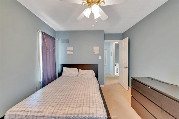 For Lease - 4340 MOUNT ROYAL Drive, Windsor, Ontario - Photo 1