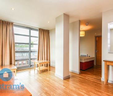 1 bed Apartment for Rent - Photo 2