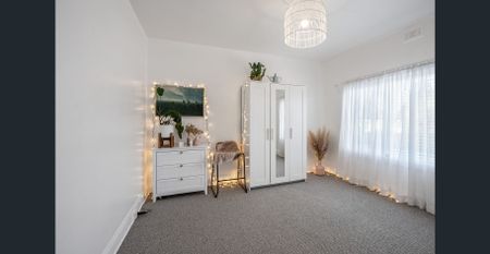 Spacious & Updated Home - Photo 5