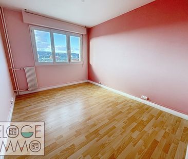 Location Appartement 4 pièces 72m² PETIT COURONNE 76650 - Photo 2