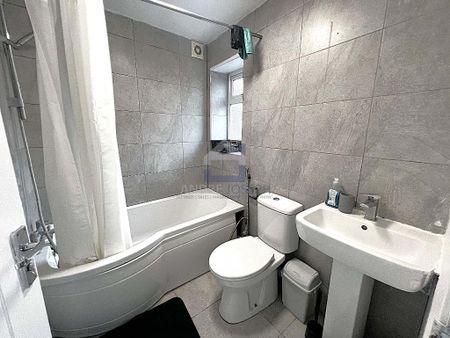 2 Bedroom Terraced To Rent - Photo 3