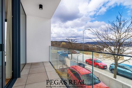 Pronájem bytu 2+kk 65 m² - Fotografie 5