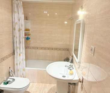 Apartamento de alquiler en Calle Ramiro III, 7, Casco Antiguo - Photo 5