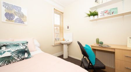 11 Headingley Mount, Headingley, Leeds, LS6 3EL - Photo 4