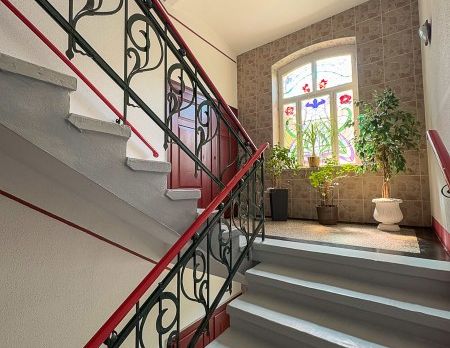 Wunderschöne 3-Raum-Wohnung mit Balkon in Aue - Photo 1