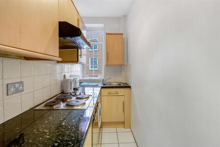 Ashley Court, Victoria - Photo 5