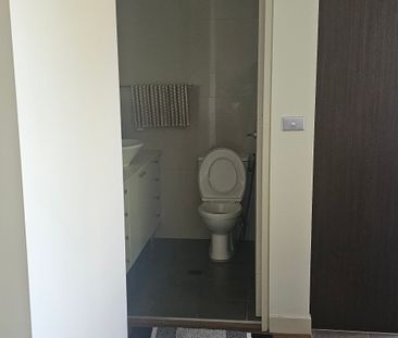 Strathfield - Photo 6