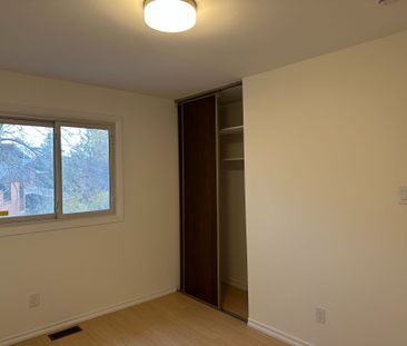For Lease - 1294 Forest Hill Unit# Upper, Oakville, Ontario - Photo 6
