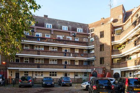 3 bedroom flat to rent - Photo 3