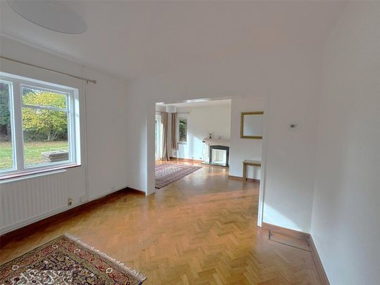 5 bedroom detached house to rent - Photo 1