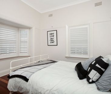 Superb apartment within walking distance to the beach - Photo 4