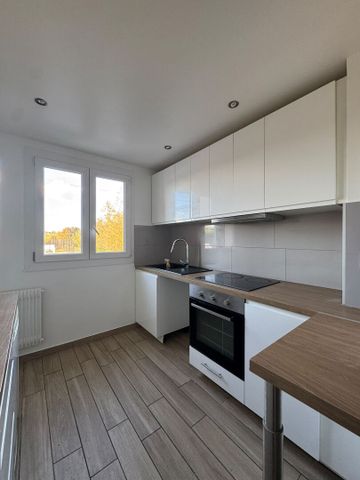 Appartement T4 NEUILLY SUR MARNE à louer - Photo 2