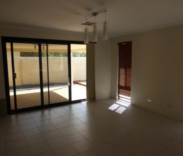 Modern Comfort Meets Convenience – Your Perfect Family Home Awaits!... - Photo 5