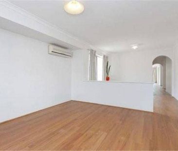 Highgate City Living 5 + 2 + 2 Hyde Park precinct - Photo 4