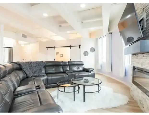 Executive Downtown Loft | Edmonton - Photo 1