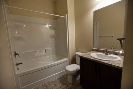 The Cornerstone Apartments - Photo 4