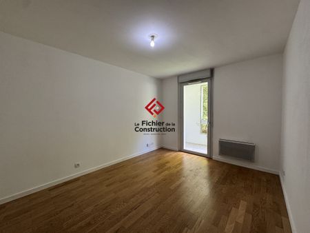 Location Appartement 3 pièces 67m² GRENOBLE 38000 - Photo 5