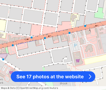 “PERFECTLY LOCATED - SPACIOUS 4 BED TOWNHOUSE WITH DUCTED AIRCON” - Photo 1