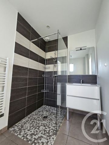 Location Appartement 3 pièces 52m² GRAULHET 81300 - Photo 4