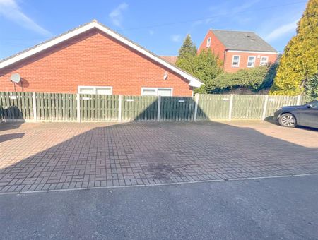 Apartment 4, The Courtyard, Queen Street, Thorne, Doncaster - Photo 4