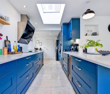 3 bedroom semi-detached house to rent - Photo 4