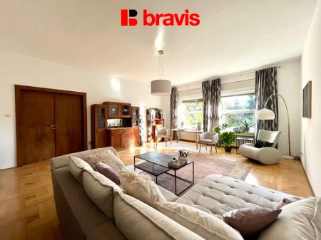 Pronájem atypicky řešeného bytu 2+1, Pisárky, Lipová ul., možnost parkování, terasa - Photo 3